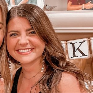 Meet your Posher, Kristen